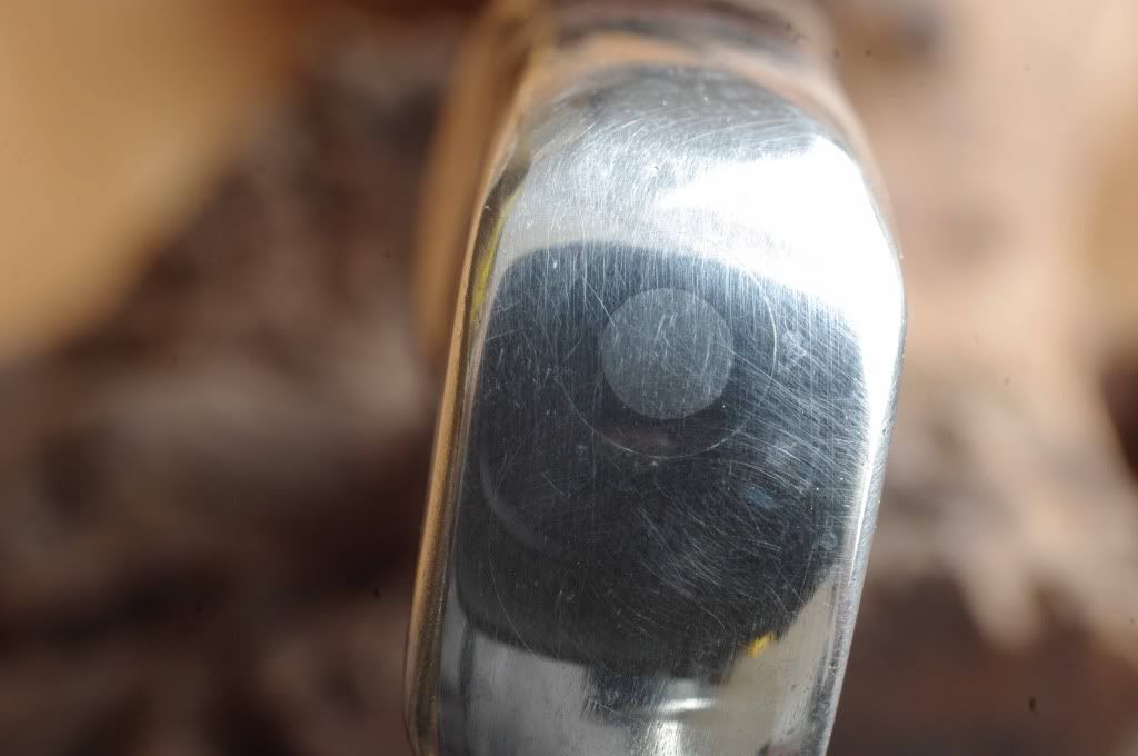 Buck118BarrelNutPommelklein.jpg