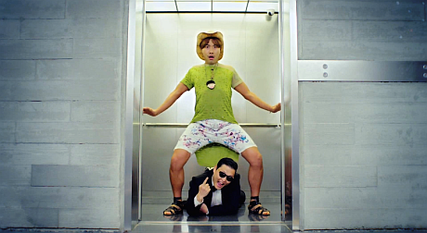 Gangnam_Style_Elevator_Scene_screenshot.png