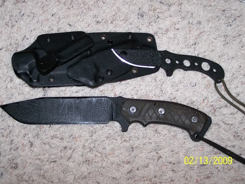 knivesforsale011.jpg