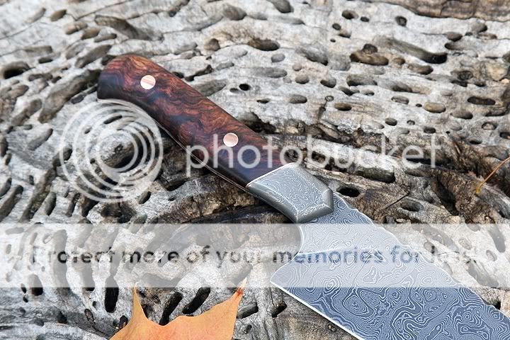 HHHChefKnifeDamascusandRosewoodburl091.jpg