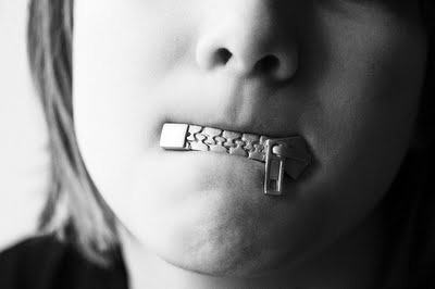 xtcrkzqBTC6vnGKHJnMg_bite_my_tongue.jpg