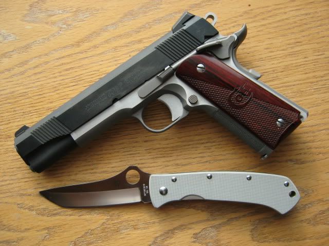 Spyderco003.jpg
