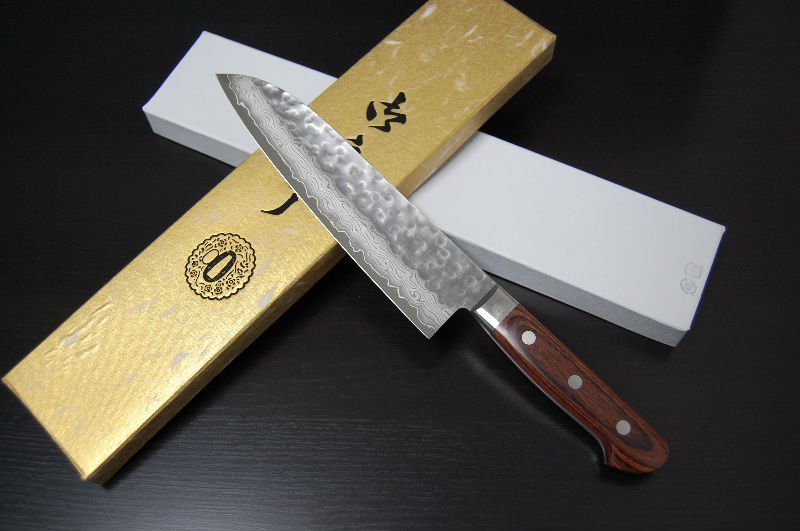 Japanese_Chef_s_Knife_for_any_use.jpg