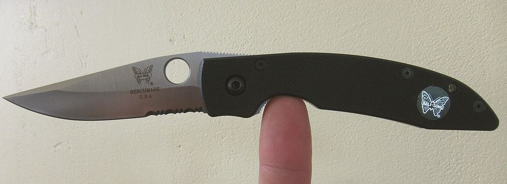balanceonfinger_zpshp9qunuz.jpg