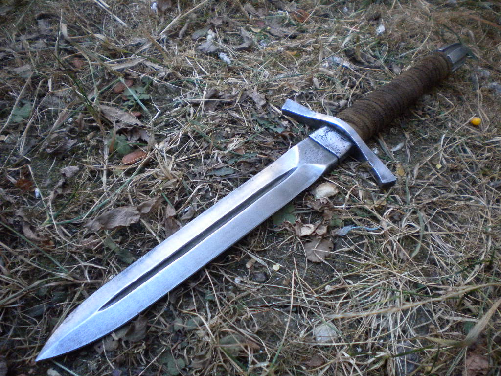 gothic_dagger_202.jpg