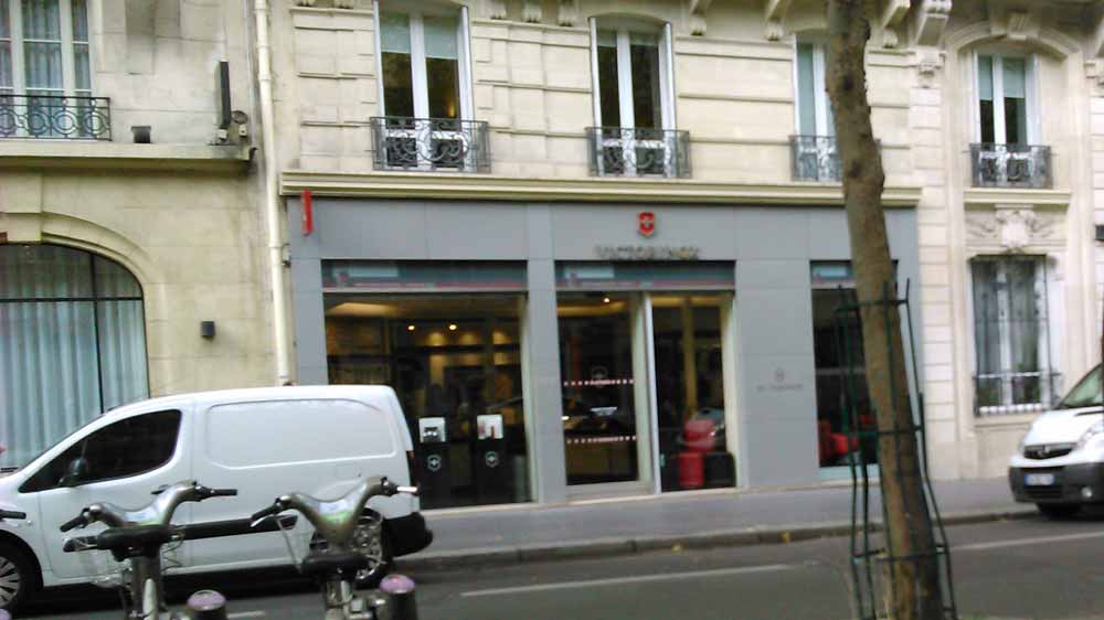 Victorinox.jpg