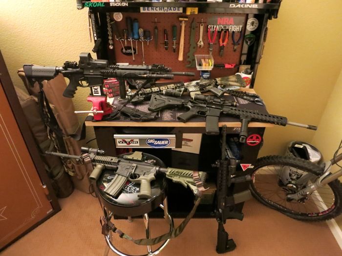 AR-15s_zpse87c3f2b.jpg
