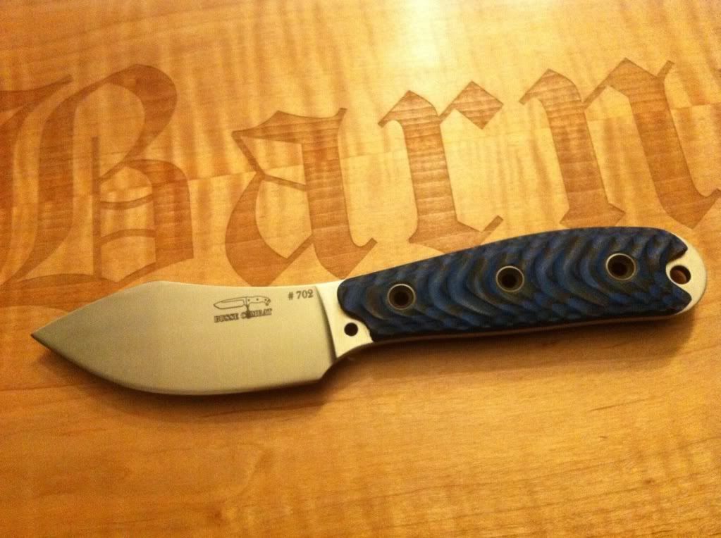 BlackandblueHogMuk.jpg