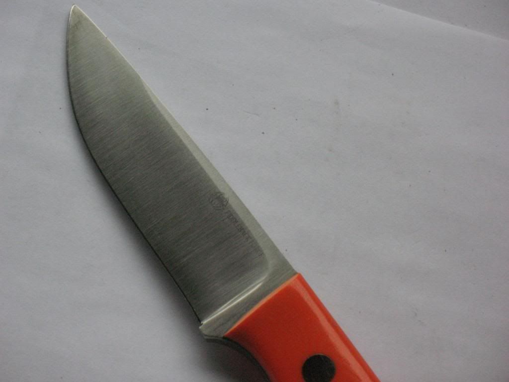 knivesforsale124.jpg