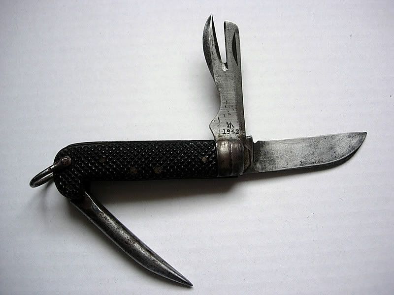 Knives007.jpg