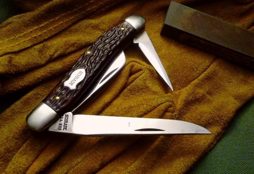 Schrade%20899%20Rancher_zpsf3z4nkyi.jpg