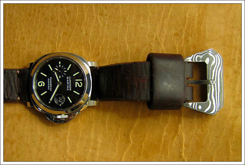 paneraidamascusbuckle22.jpg