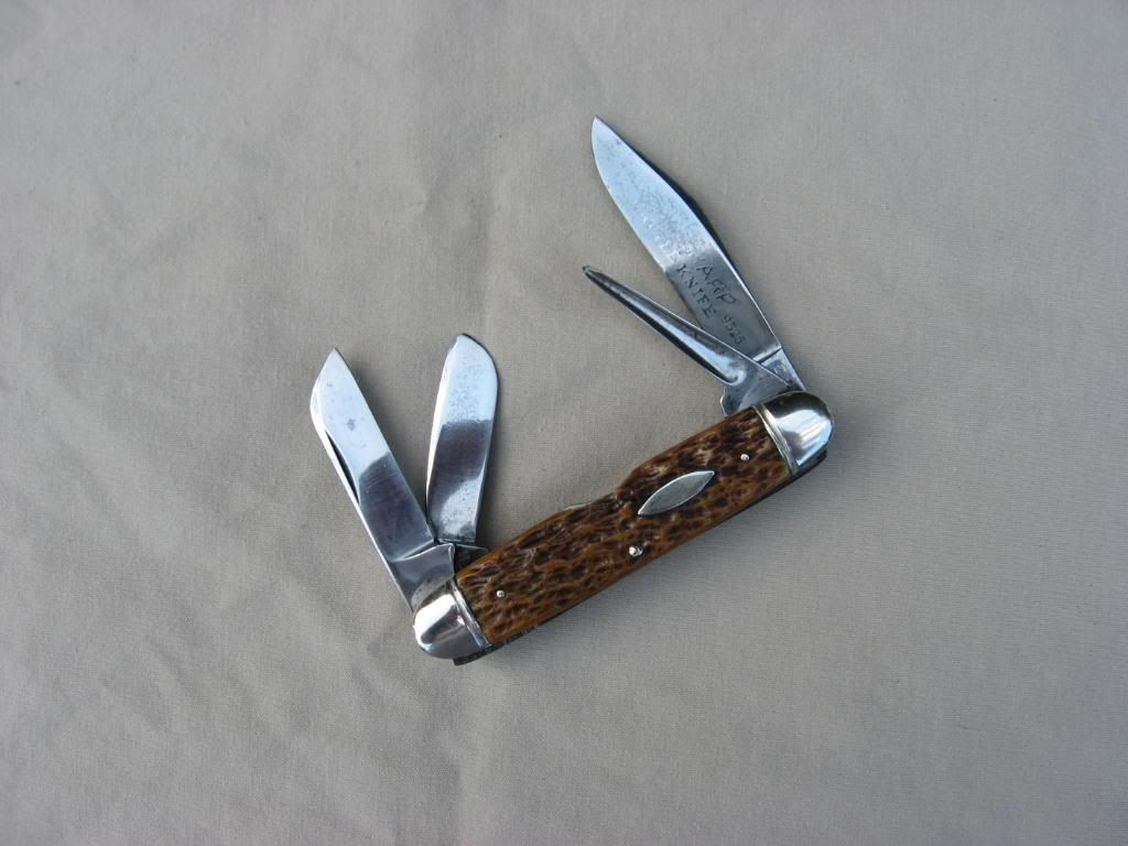 4bladeCattleknife022.jpg