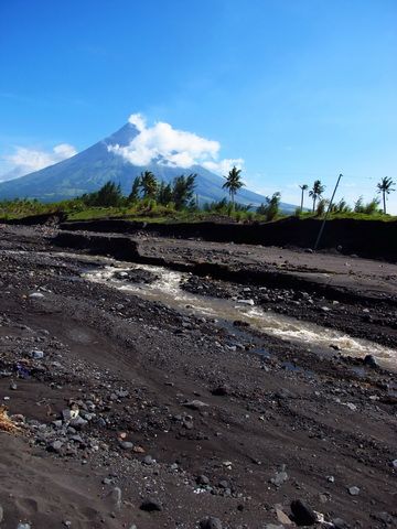 Mayon.jpg