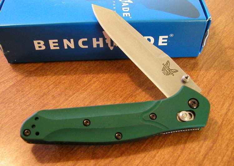 BM-940-Benchmade-Green-Osborne.jpg