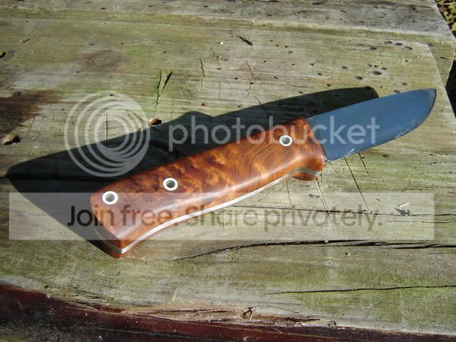 fallknivenf1side.jpg