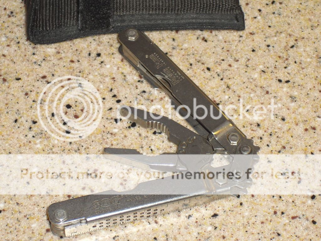 Saleknives12-13-2012032.jpg