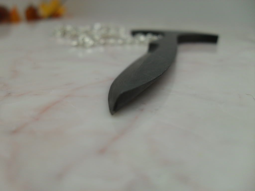 knives408.jpg