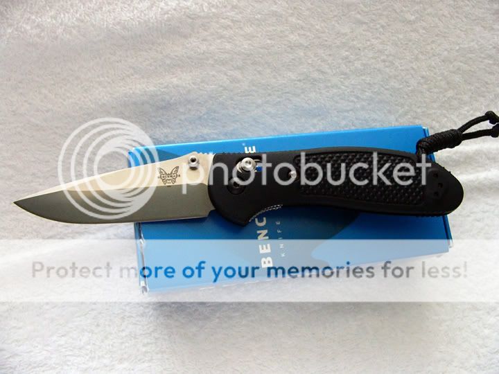 Benchmade1.jpg