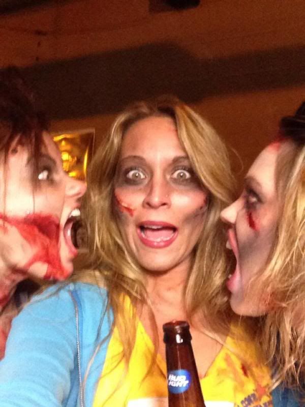 ZombieCrawl9_zps0c4de0b0.jpg