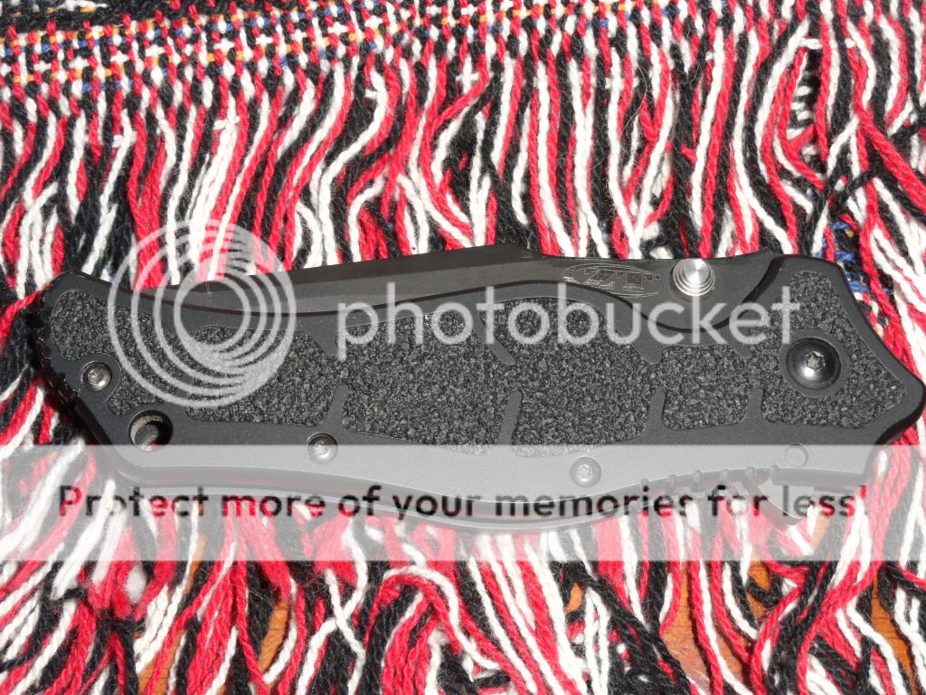stephsteaching2andknives024.jpg