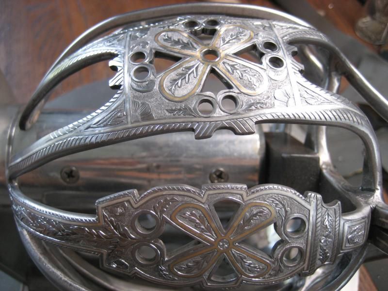 GKalanzisBH12_800x600.jpg