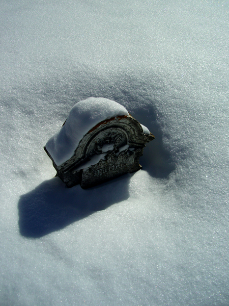 Buried_by_FortyTwoBlades.jpg