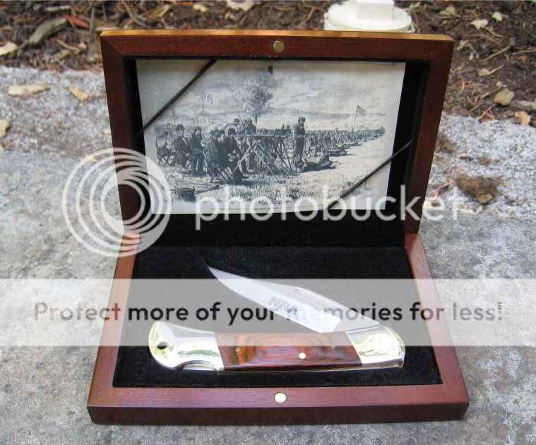NRAknifeboxopenIMG_1294.jpg