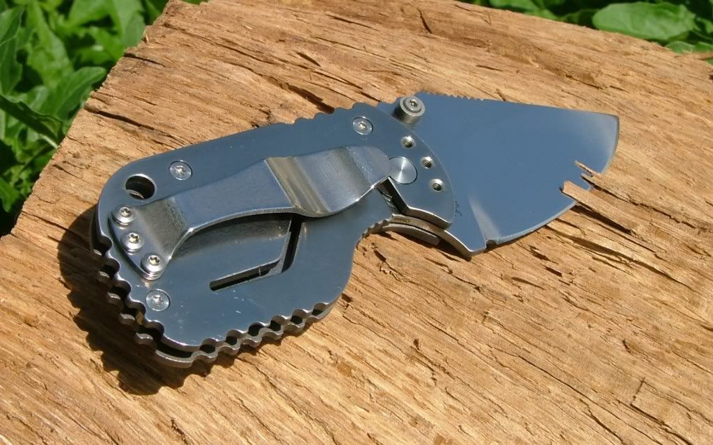 SubcomKnife-1.jpg