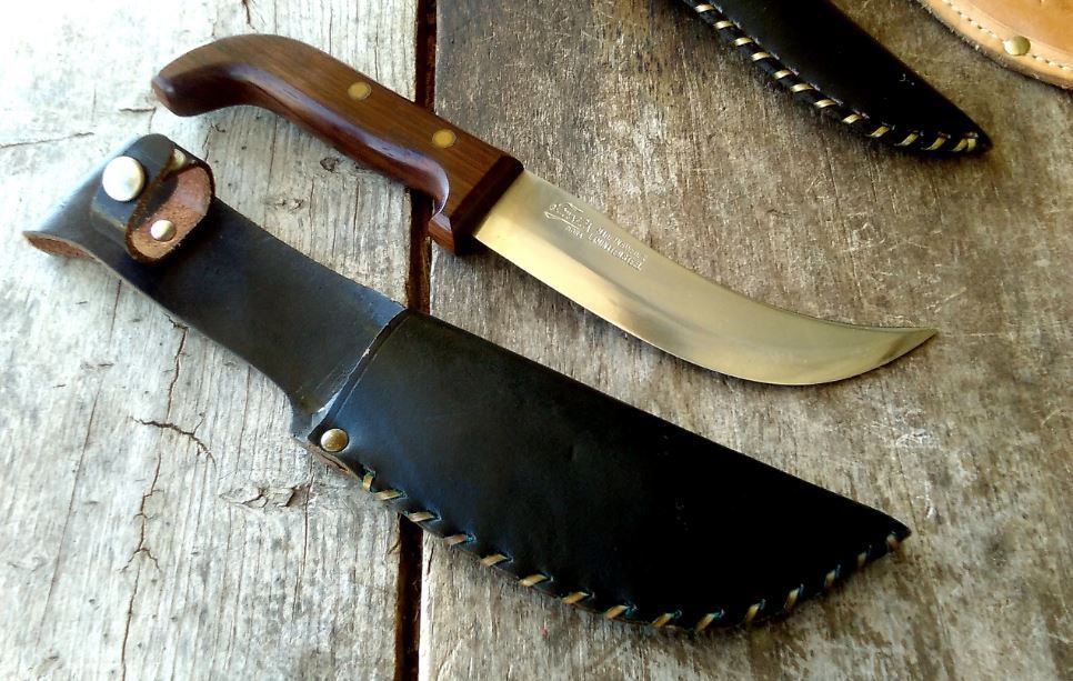 Mora%20Swedish%20Trapper%20365_zpsxk0fmgci.jpg