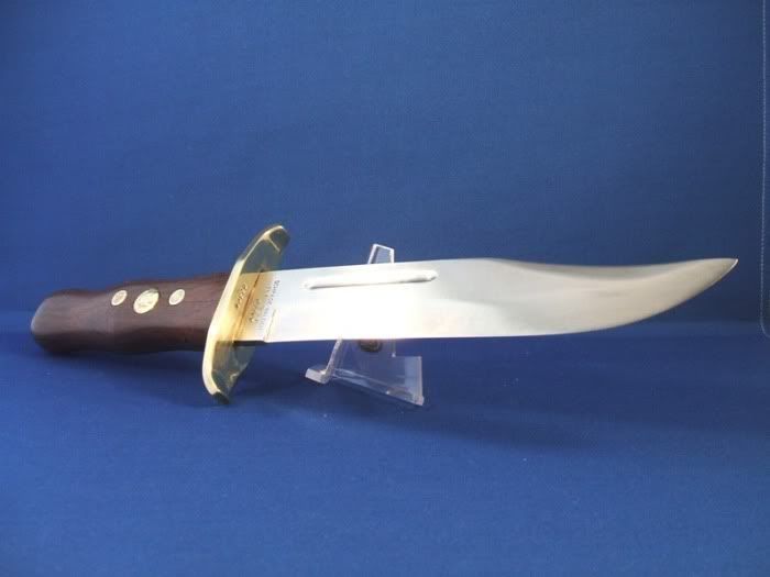 XXBB166BuffaloBillBowie1.jpg