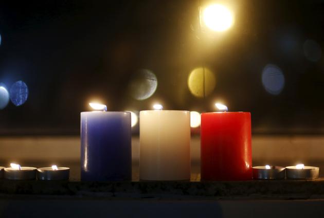 france-candles.jpg