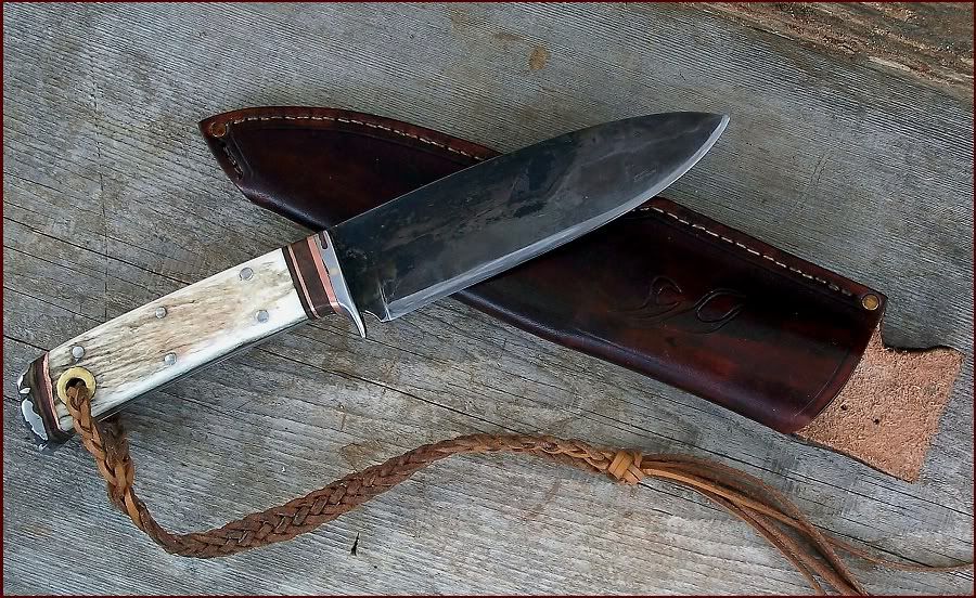 CaribouRfaceAC900.jpg