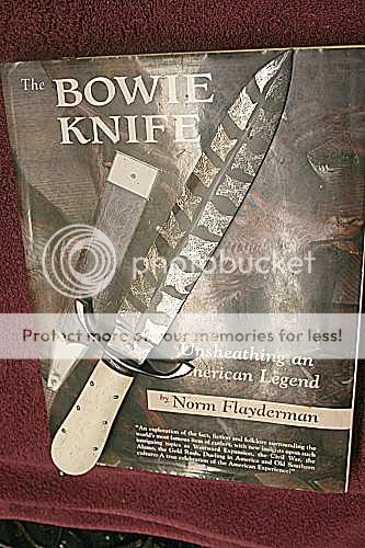forum%20dagger%20pic_zpsrwroyvbk.jpg