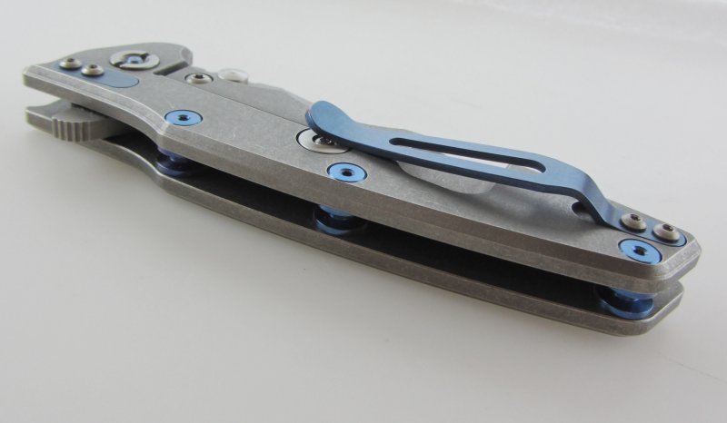 ZT0392_bluewhite_800x466.jpg