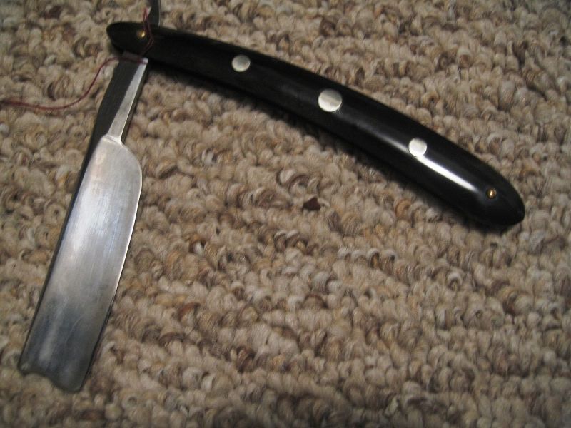 Knives153145.jpg
