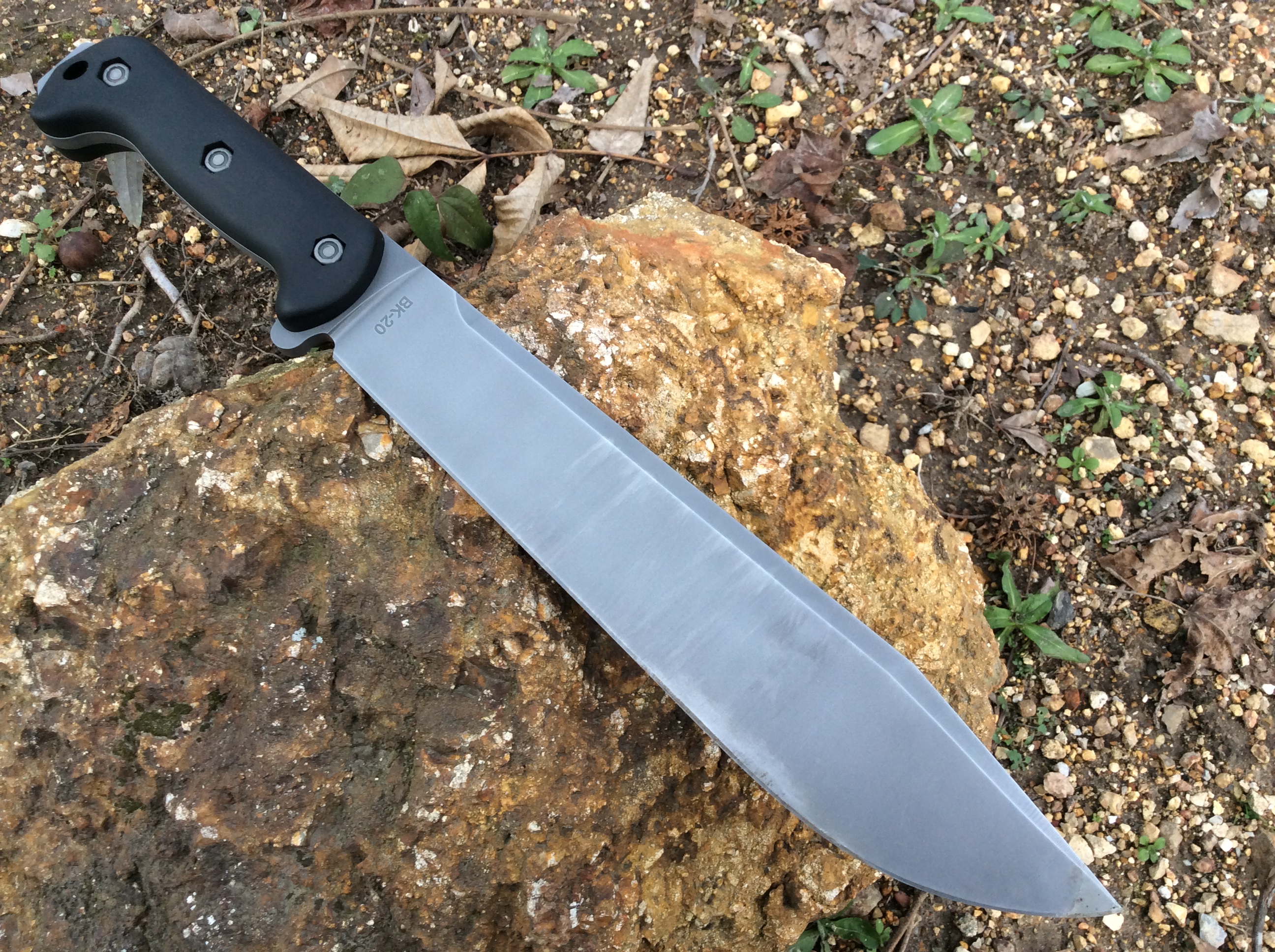 0Mm5KEz.jpg