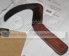 firstknife1.jpg
