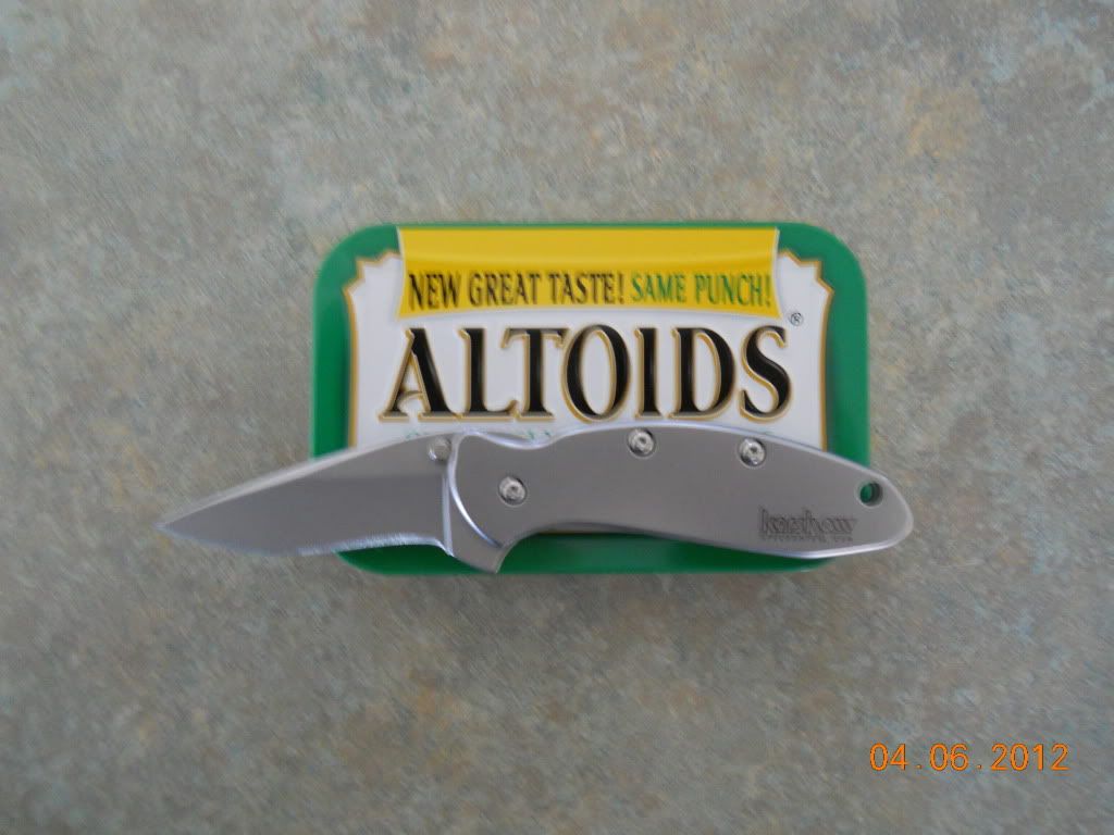 knifereviews008.jpg