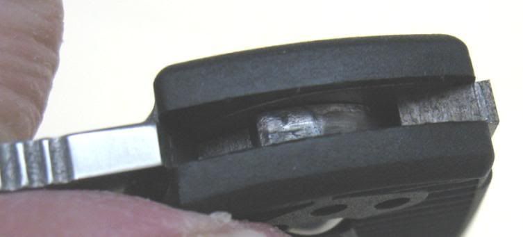 cara-lock-2a.jpg