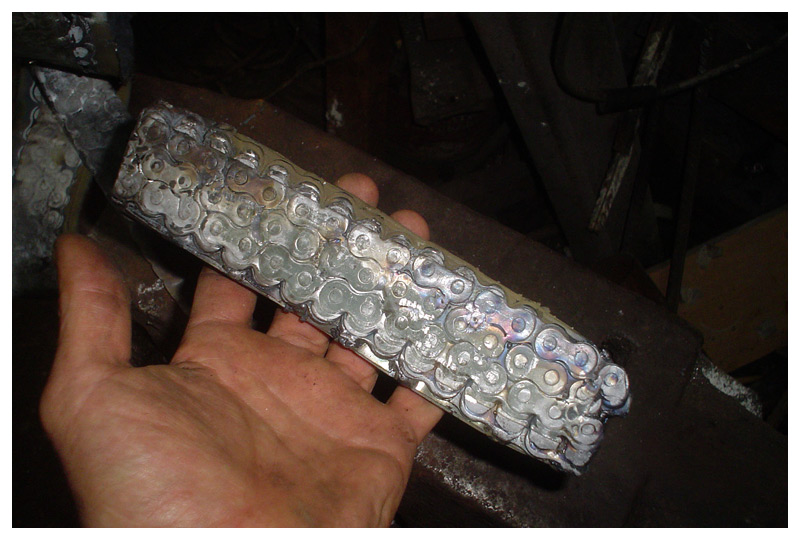 knifemakingtutorial_chainsanmaidamascus19.jpg