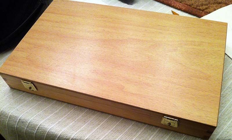 box_closed.jpg