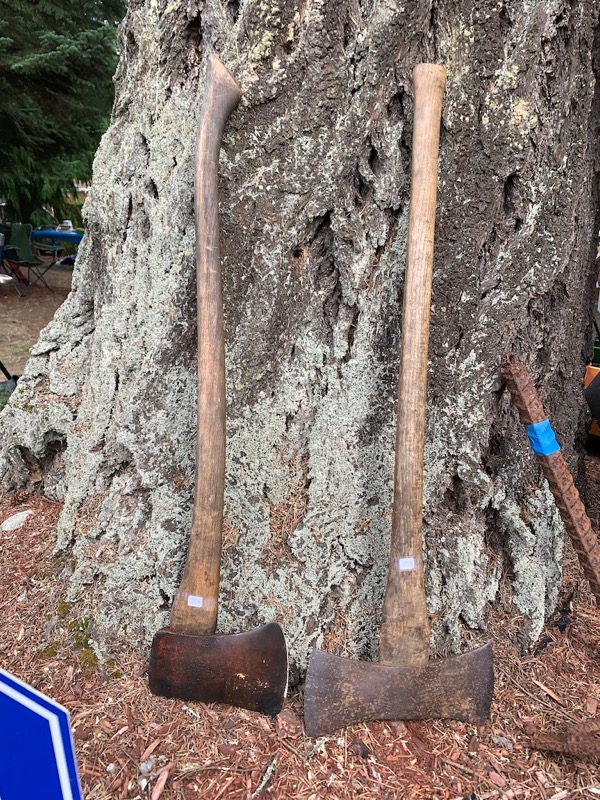 yardsale_5354.jpg