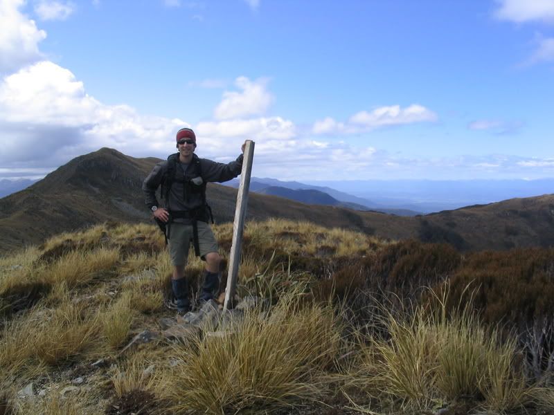 PaparoaTopsMoonlightValley.jpg