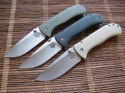 Blade_show_knives_2009_009-250x187.jpg