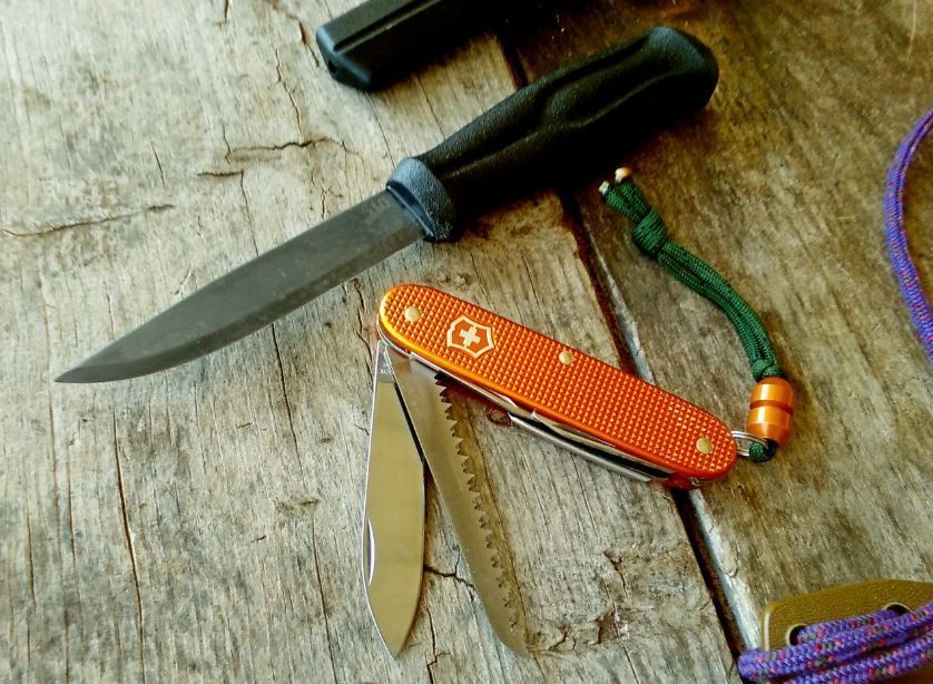 Orange%20and%20Black_zpshqqvlztr.jpg