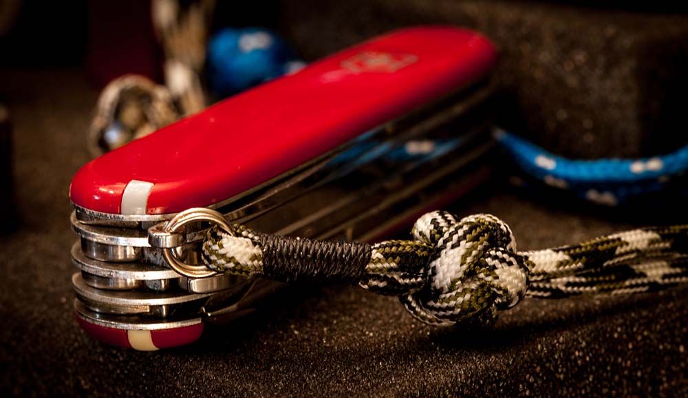Vic_Lanyard.jpg~original