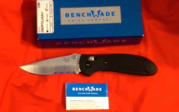 Benchmade_551S_c.jpg