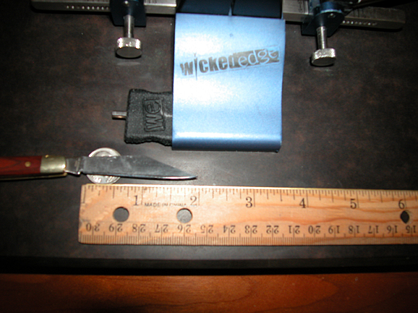scale-of-knife.jpg