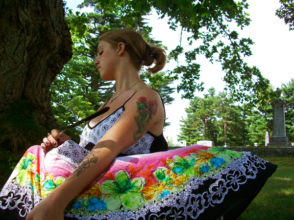 Summer__s_Bloom_by_FortyTwoBlades.jpg